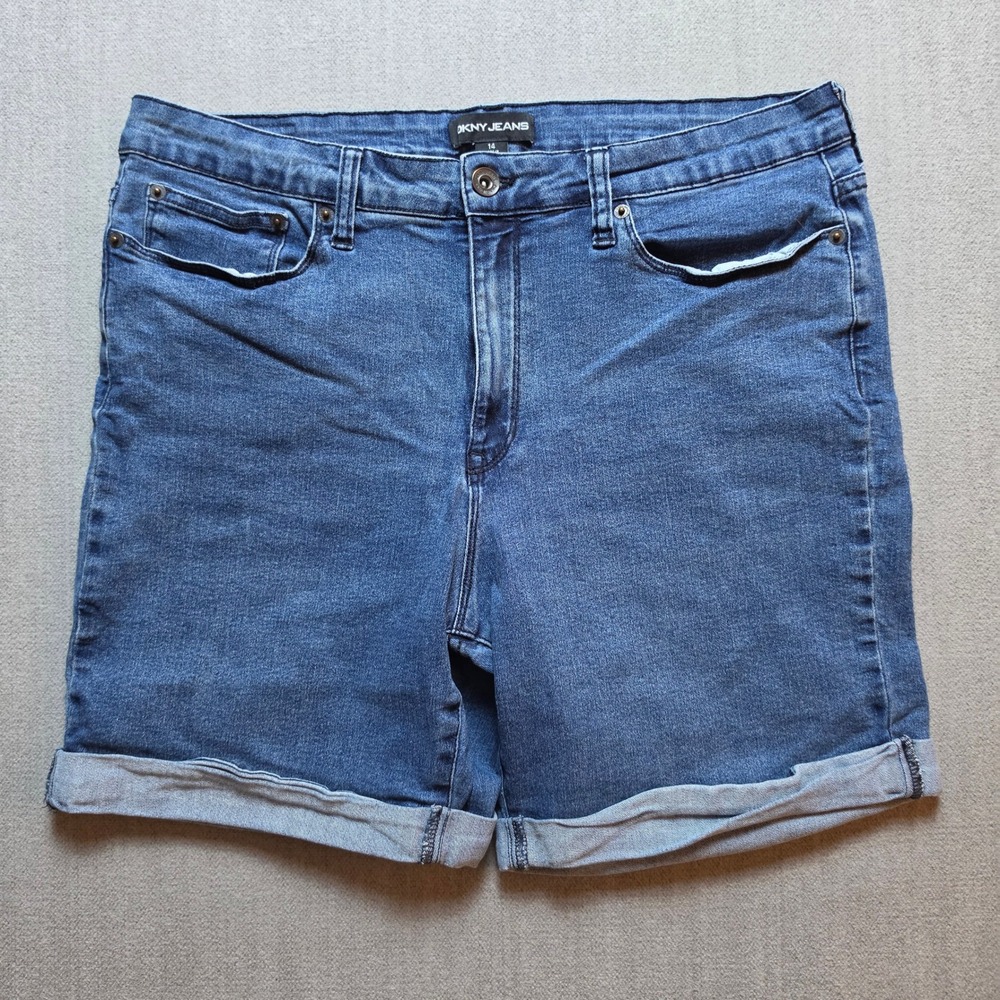 DKNY Jeans Shorts Women 14 Blue Denim Cuffed Mid Wash Stretch 5-Pocket